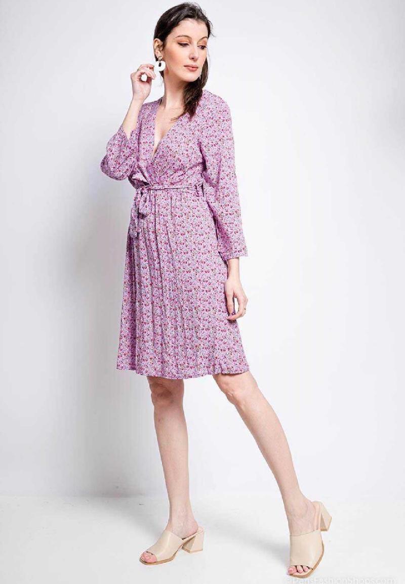 Robe fleurie ceinturée